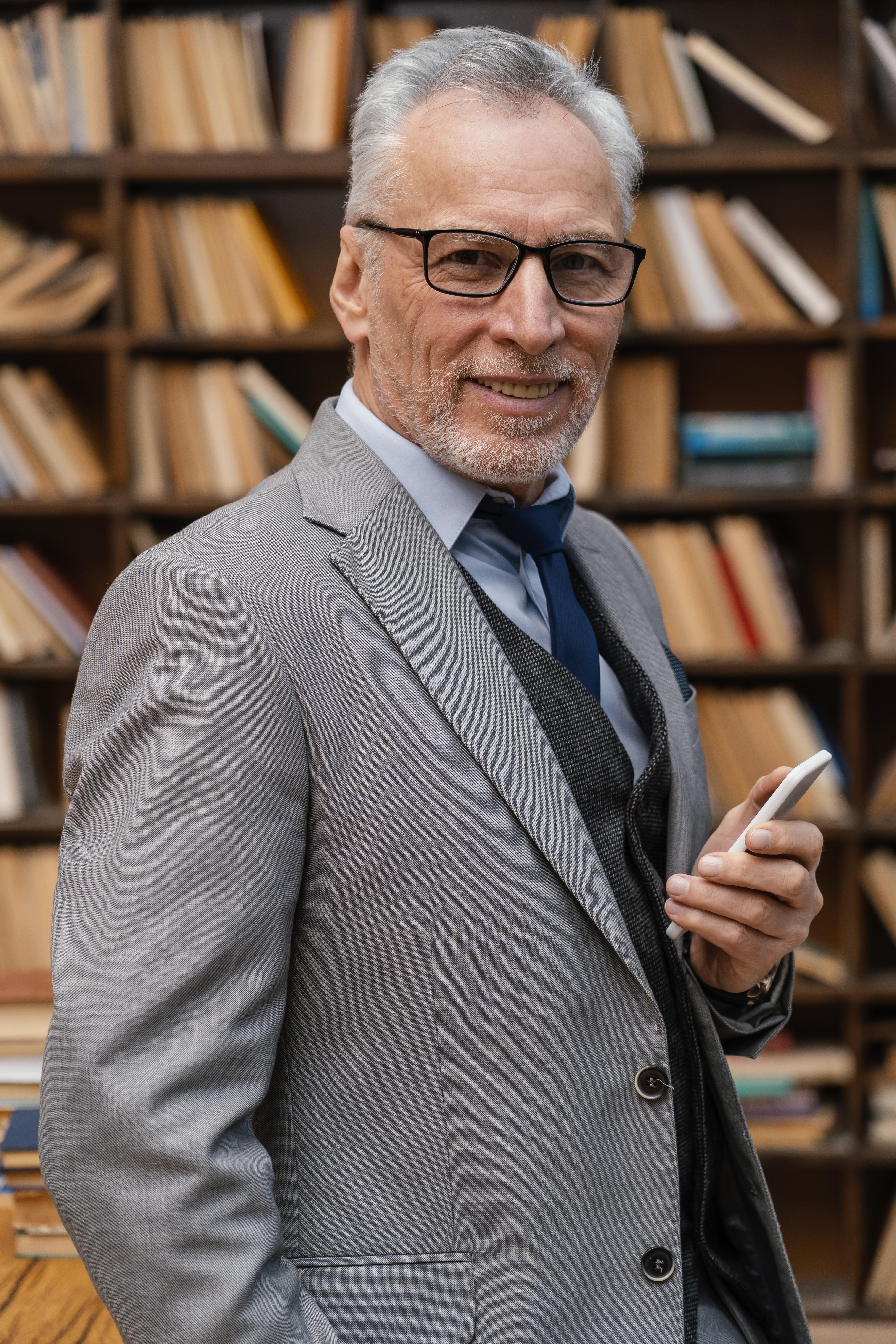 Porträt Dr. Franz Gütlbauer